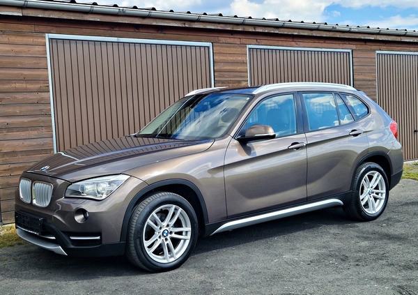 BMW X1 cena 53900 przebieg: 174000, rok produkcji 2013 z Września małe 781